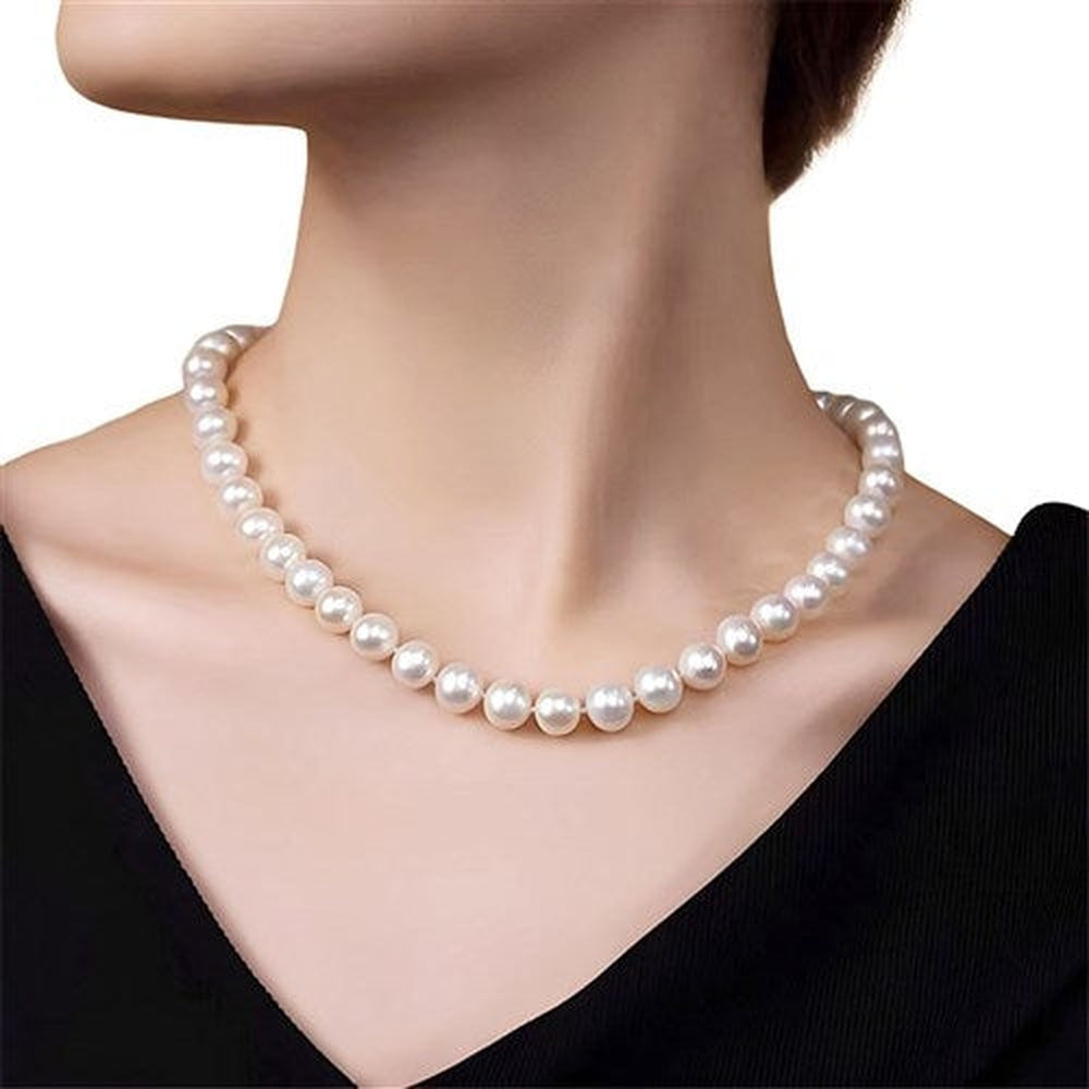 FAUX PEARL NECKLACE