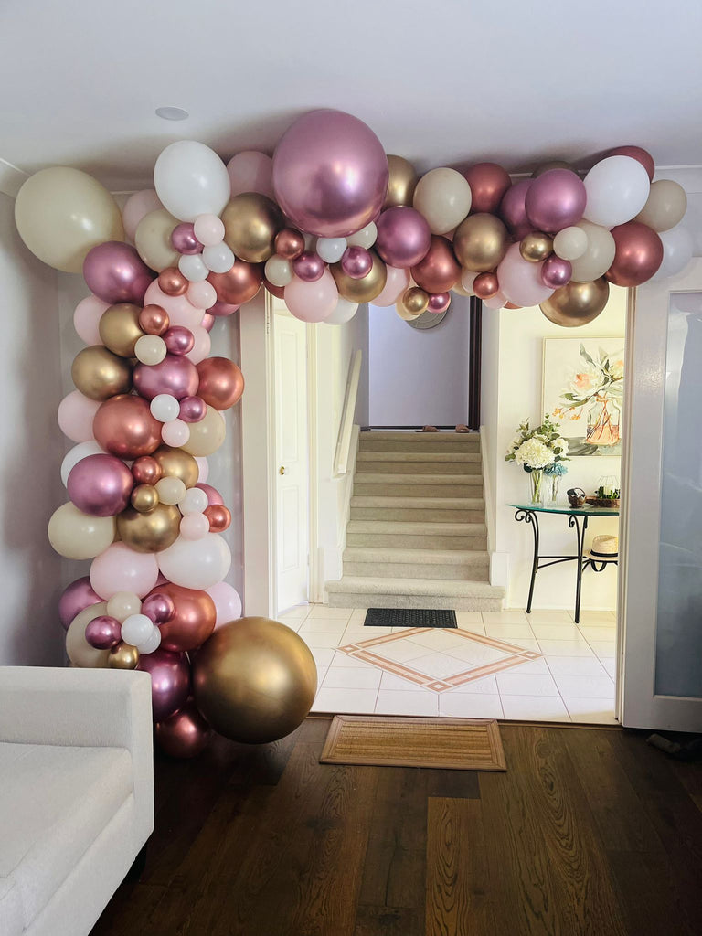 4-meter Balloon Garland on Wall