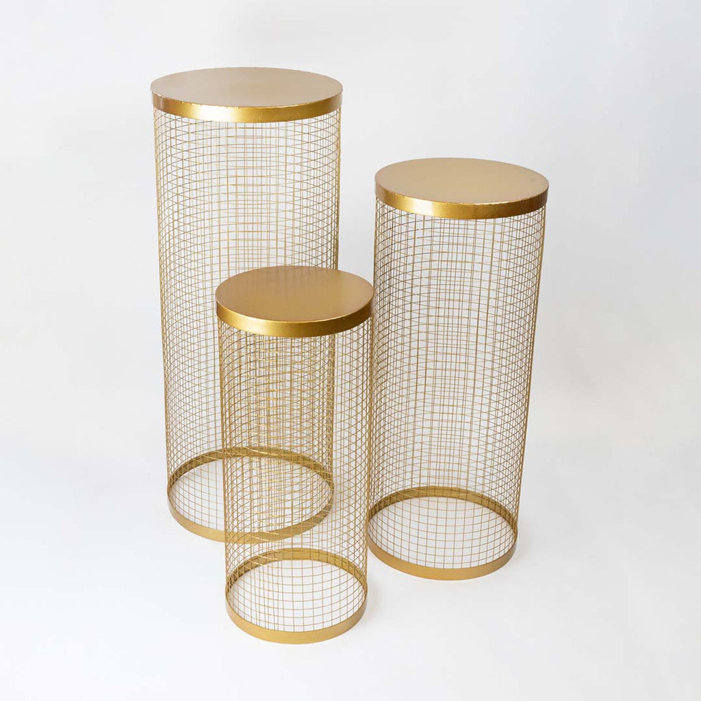 Gold Wire Mesh Plinth (3 Sizes)